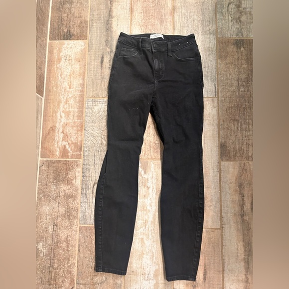 Abercrombie & Fitch Black The Skinny High Rise Denim Jeans Women’s Size 25/0 R - Picture 8 of 8